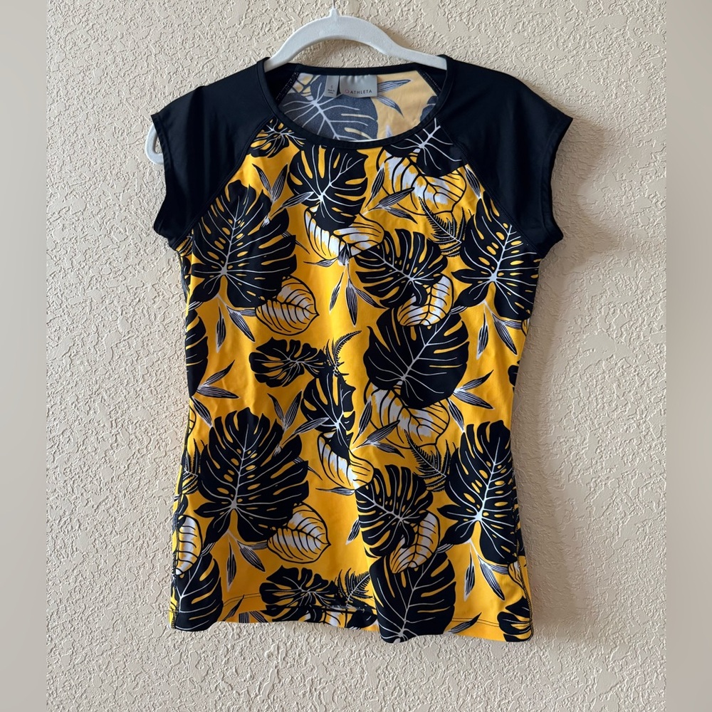Athleta Bali Batik Rashguard, Size Small